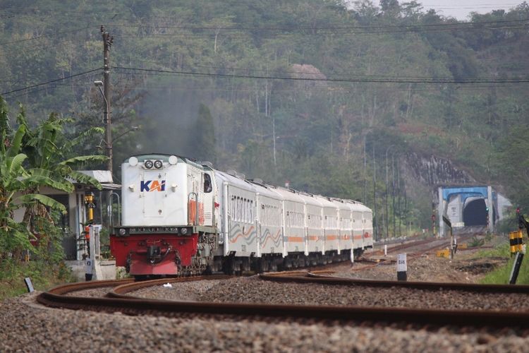 Sudut Nyaman di Jantung Cilacap: Warung Umi Juragan Kopi